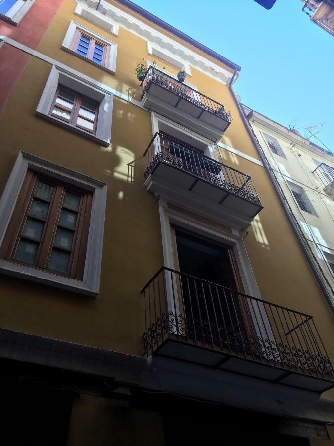Splendid houses in Valencia Buitenkant foto